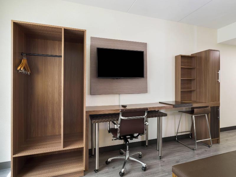 Mainstay Suites Chambersburg image