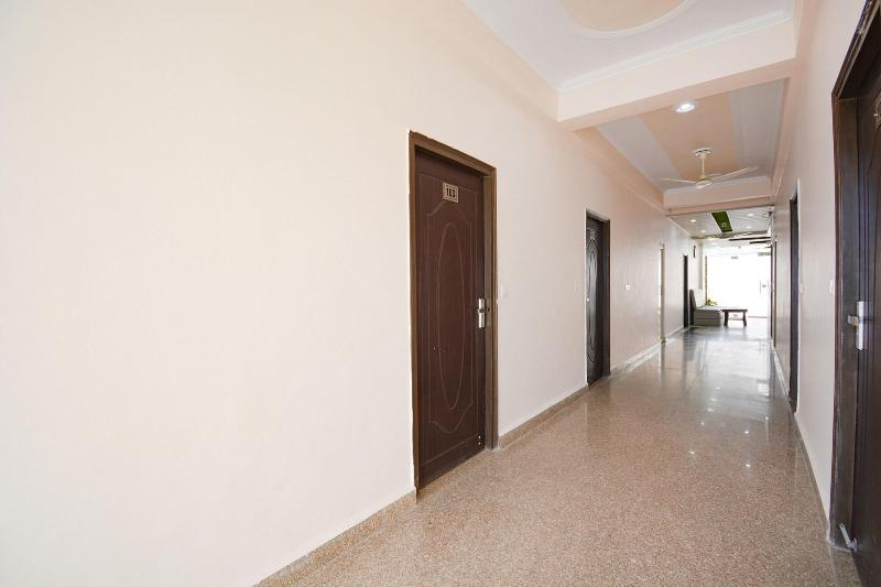 Fabhotel Yamunotri Retreat image