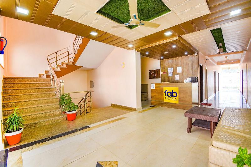 Fabhotel Yamunotri Retreat image