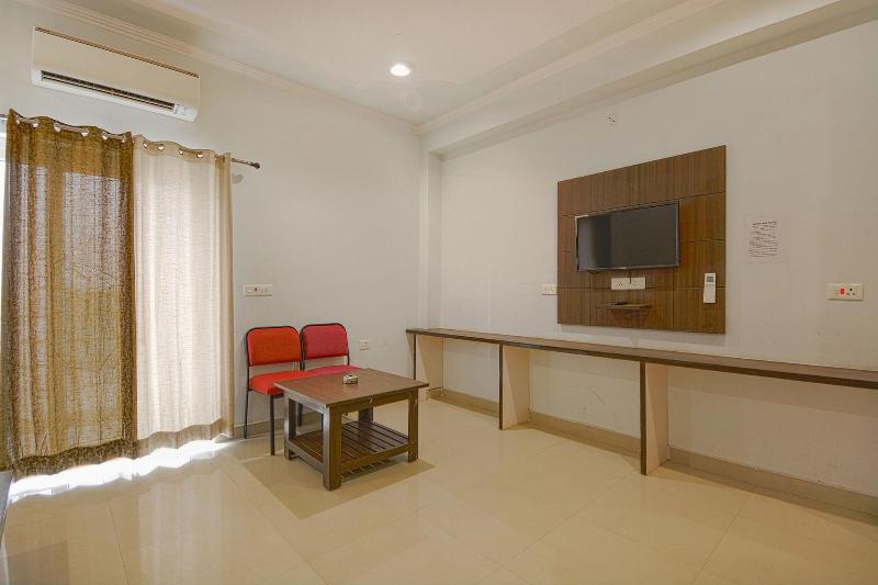 Fabhotel Yamunotri Retreat image
