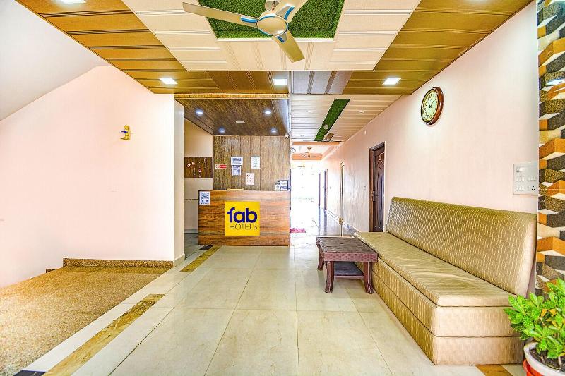 Fabhotel Yamunotri Retreat image
