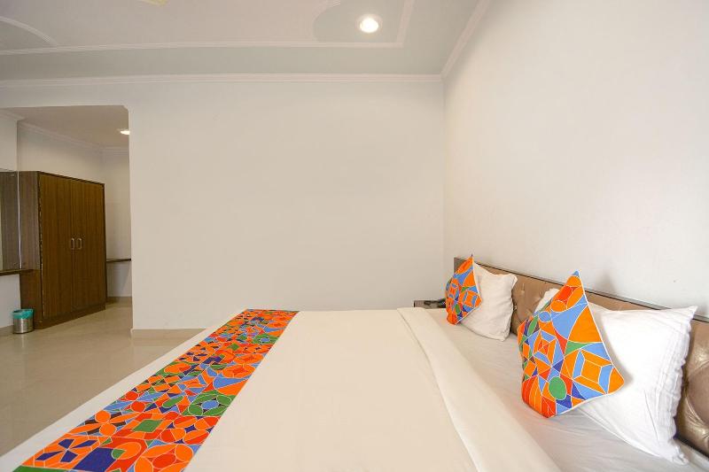 Fabhotel Yamunotri Retreat image