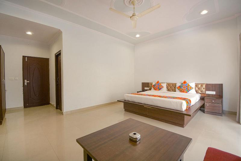 Fabhotel Yamunotri Retreat image
