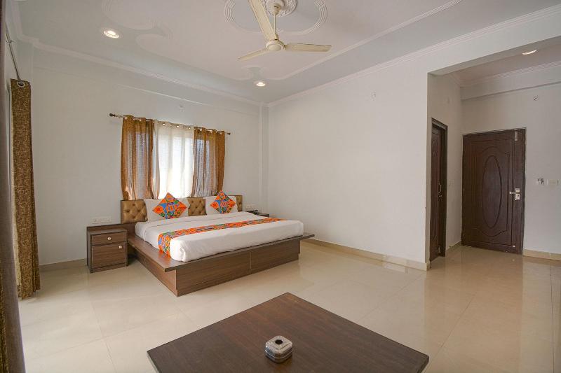 Fabhotel Yamunotri Retreat image