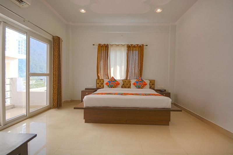 Fabhotel Yamunotri Retreat image