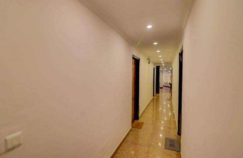 Fabhotel F9 Mall Road image