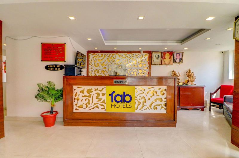 Fabhotel F9 Mall Road image