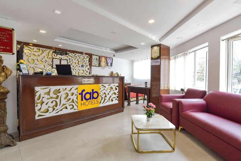 Fabhotel F9 Mall Road image