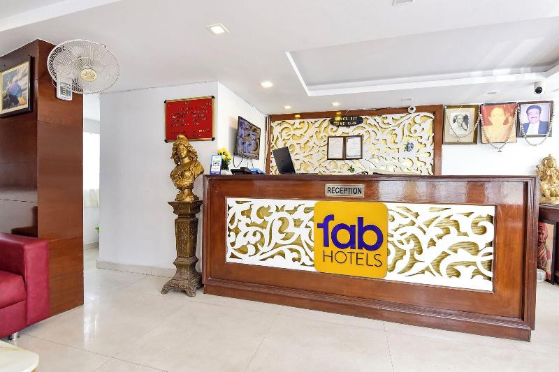 Fabhotel F9 Mall Road image