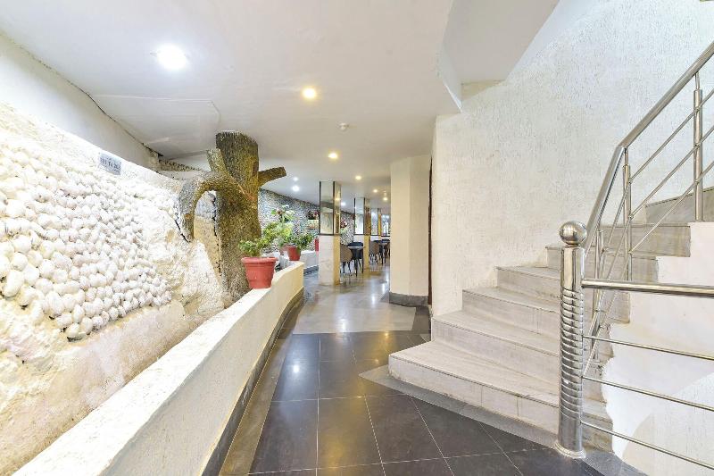Fabhotel F9 Mall Road image