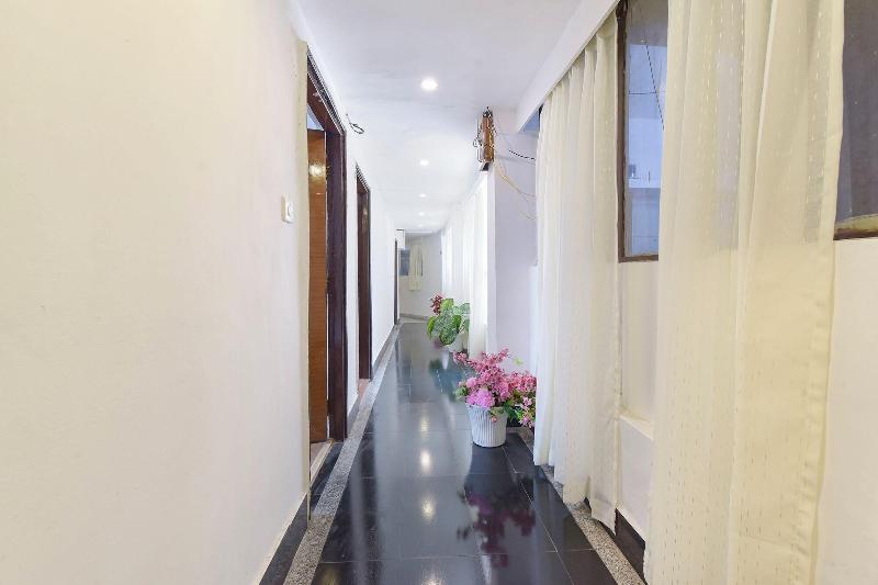 Fabhotel F9 Mall Road image