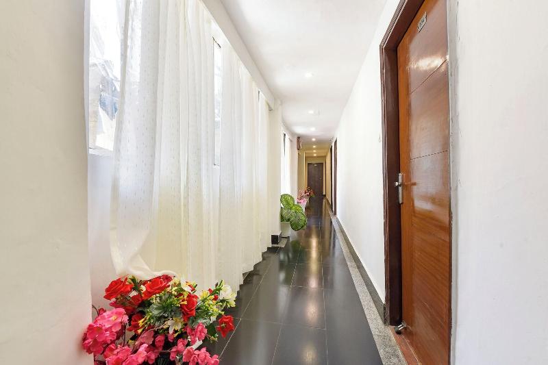 Fabhotel F9 Mall Road image