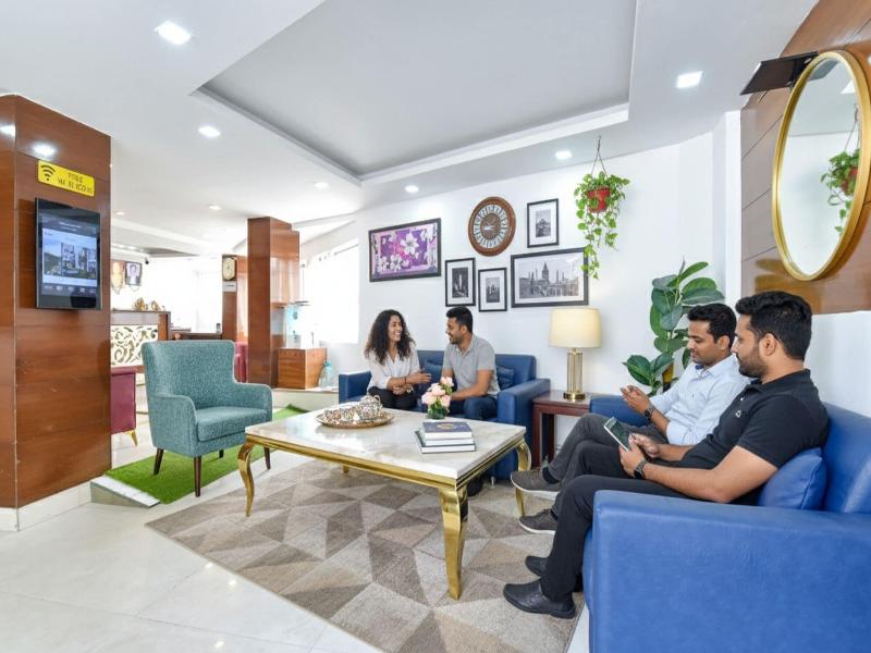 Fabhotel F9 Mall Road image