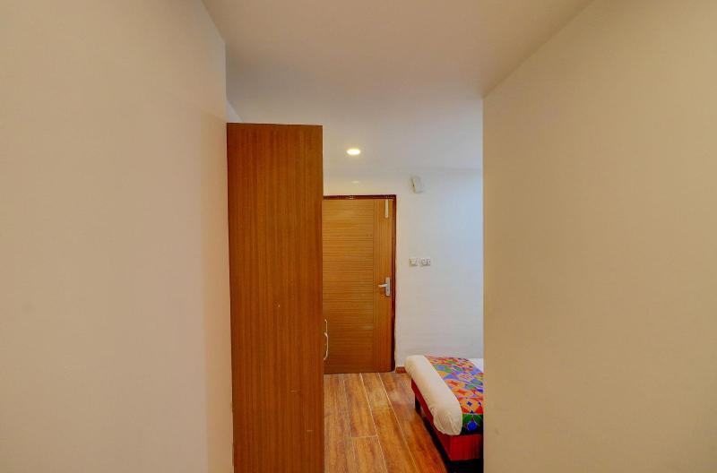 Fabhotel F9 Mall Road image