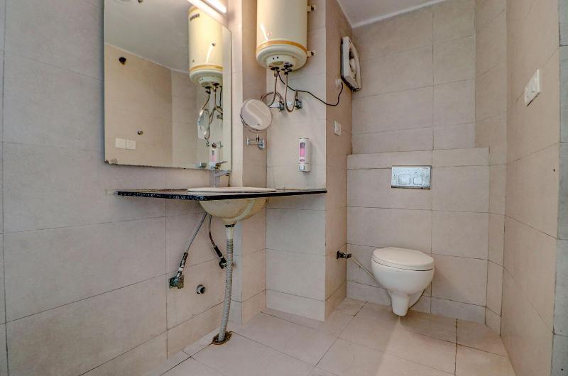 Fabhotel F9 Mall Road image