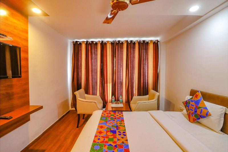 Fabhotel F9 Mall Road image