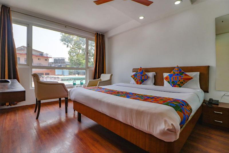 Fabhotel F9 Mall Road image