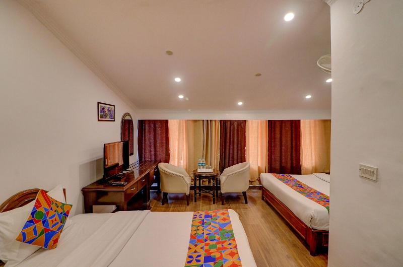 Fabhotel F9 Mall Road image