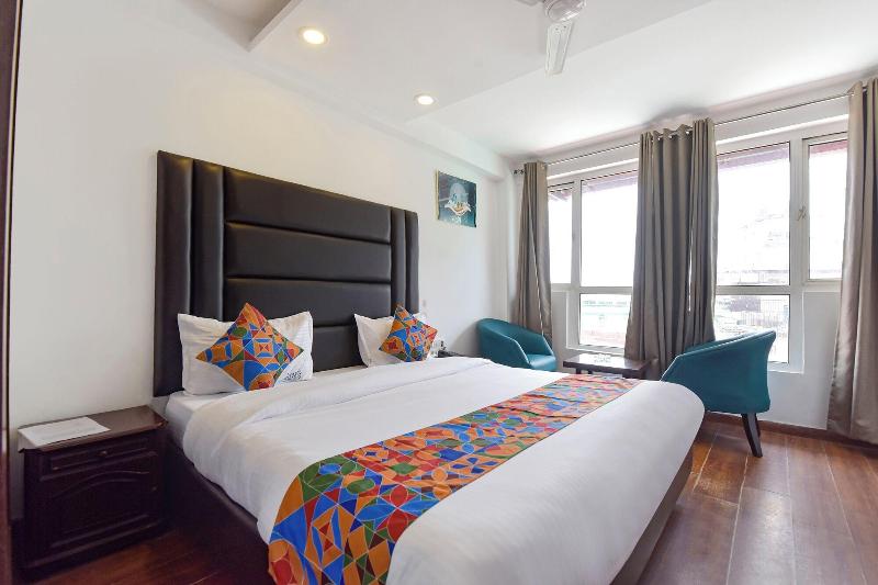 Fabhotel F9 Mall Road image