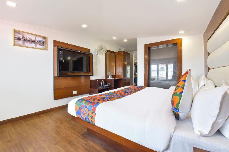 Fabhotel F9 Mall Road image