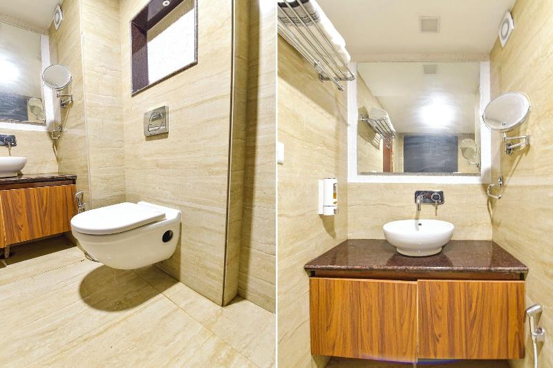 Fabhotel F9 Mall Road image