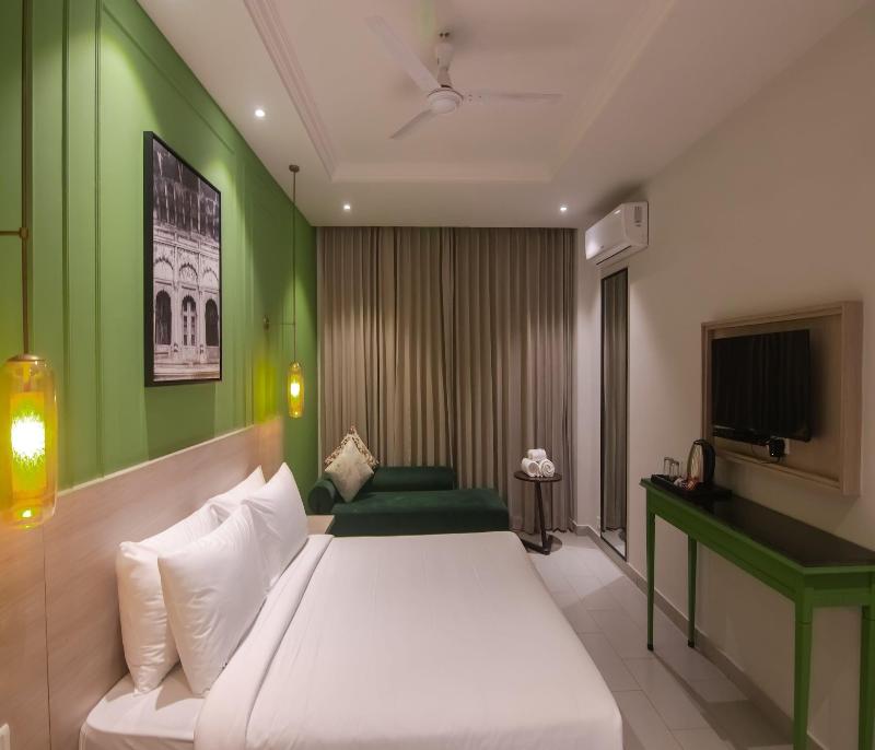 Hotel Wonder Hills @ Har Ki Pauri Road Haridwar image