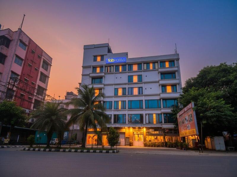Fabhotel Raj Darbar — general view