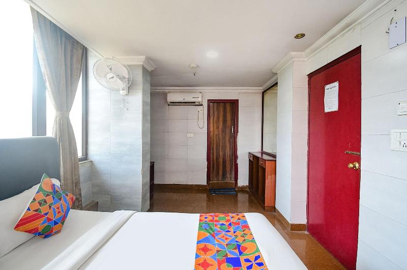 Fabhotel Raj Darbar image