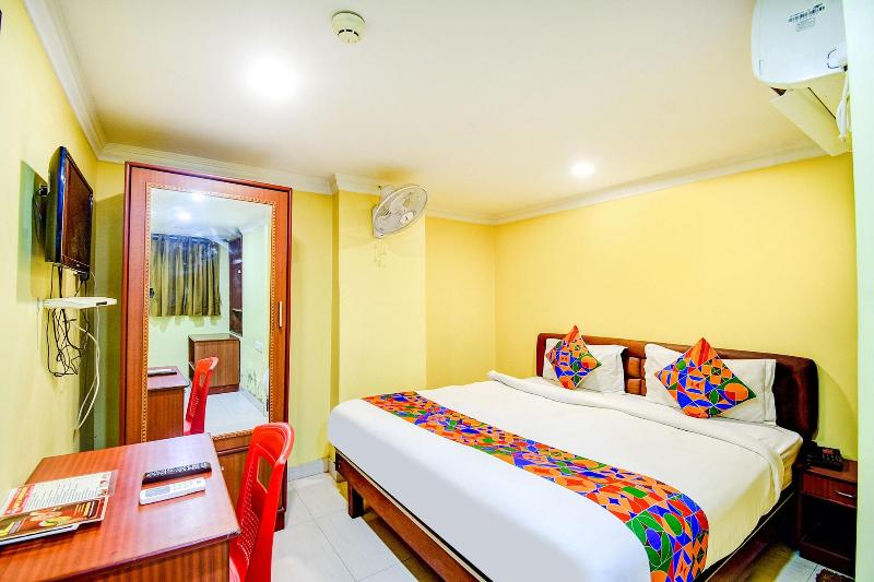 Fabhotel Raj Darbar image