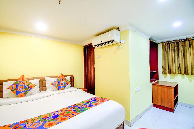 Fabhotel Raj Darbar image