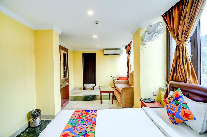 Fabhotel Raj Darbar image