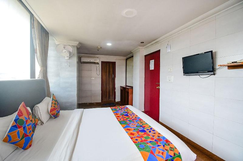 Fabhotel Raj Darbar image