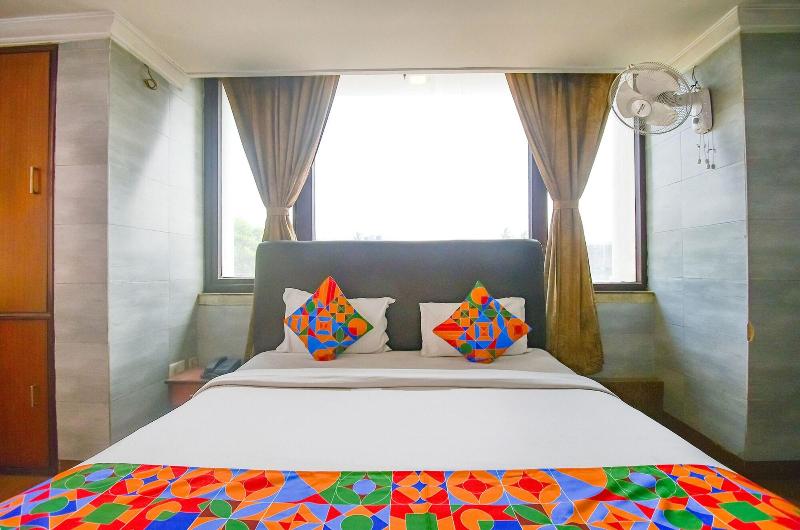 Fabhotel Raj Darbar image