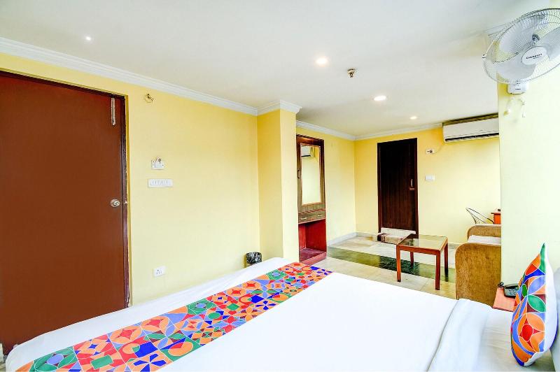 Fabhotel Raj Darbar image
