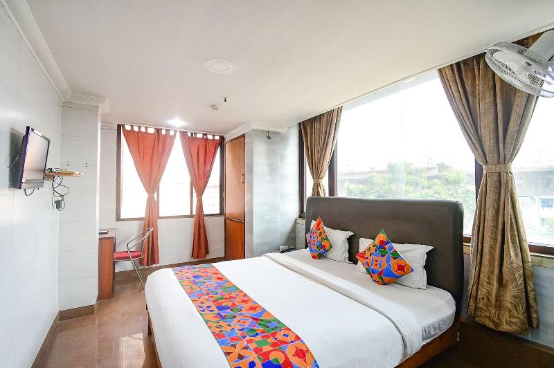 Fabhotel Raj Darbar image