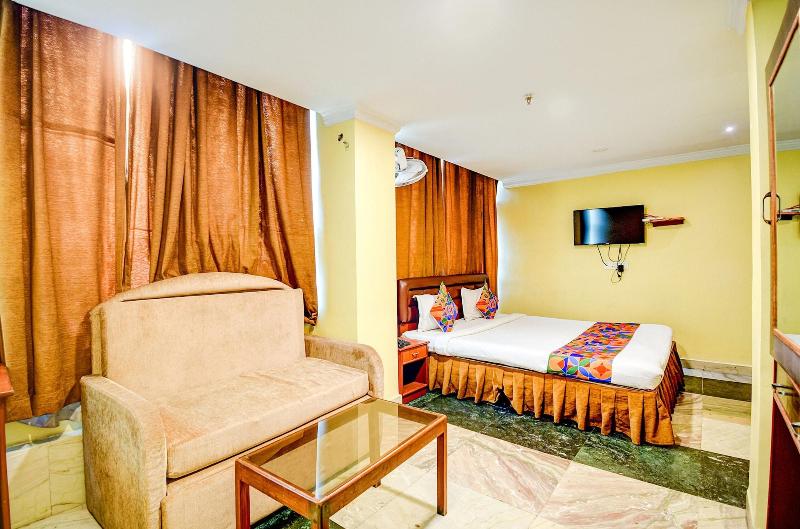 Fabhotel Raj Darbar image
