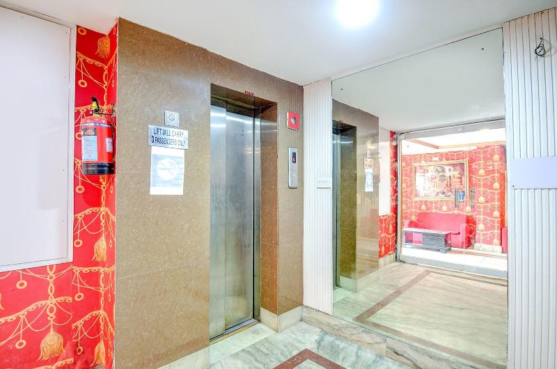 Fabhotel Raj Darbar image
