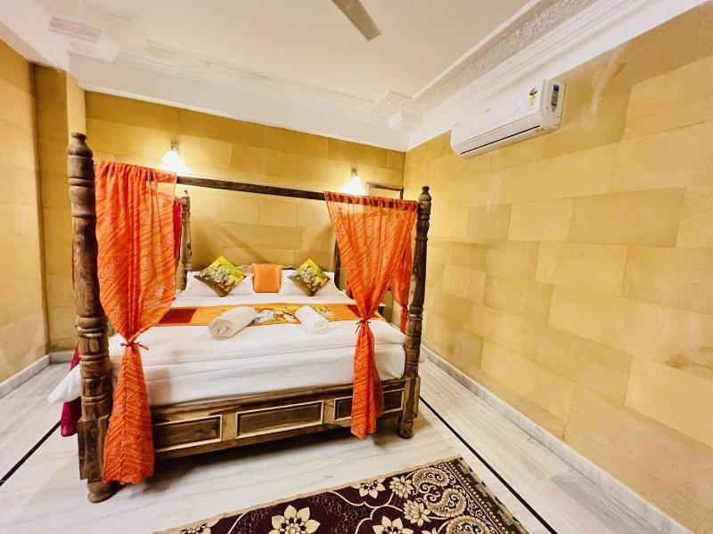 Hotel Garh Villa image