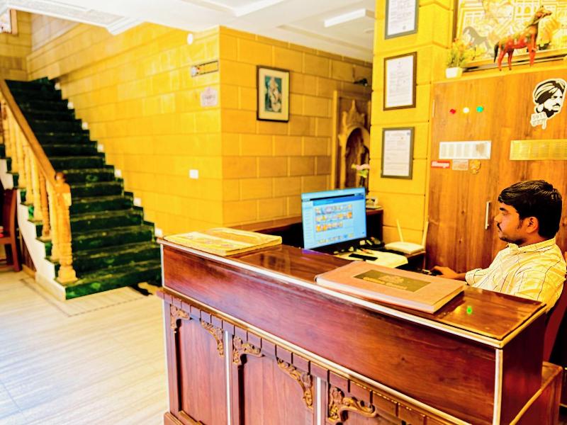 Hotel Garh Villa image