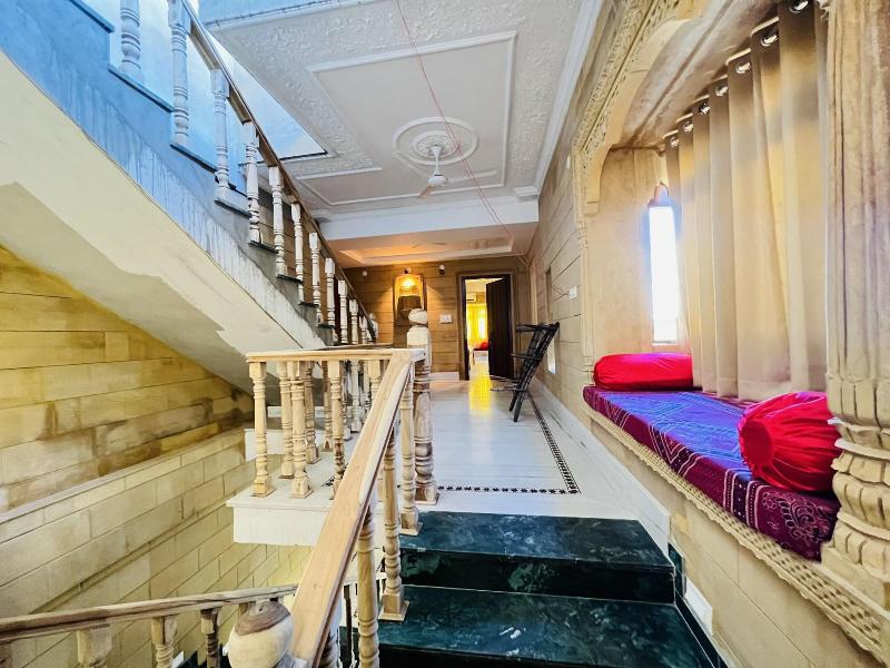 Hotel Garh Villa image