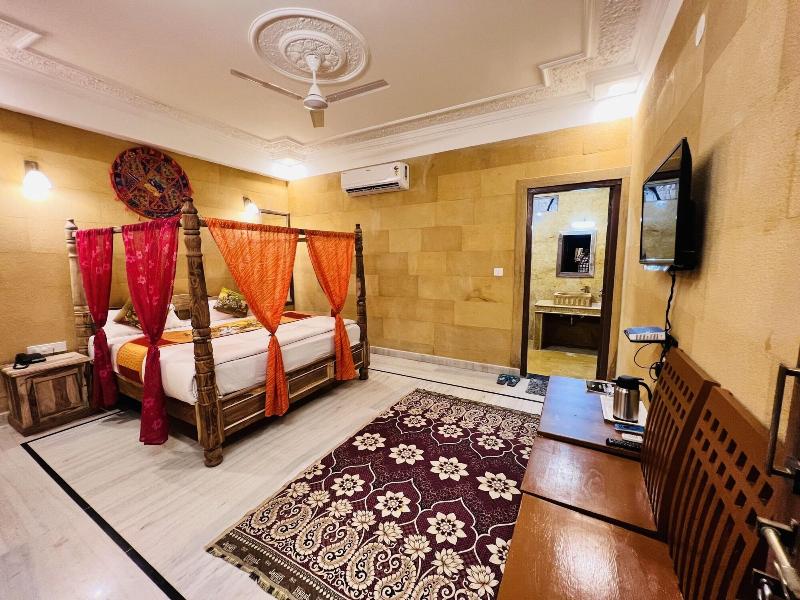 Hotel Garh Villa image