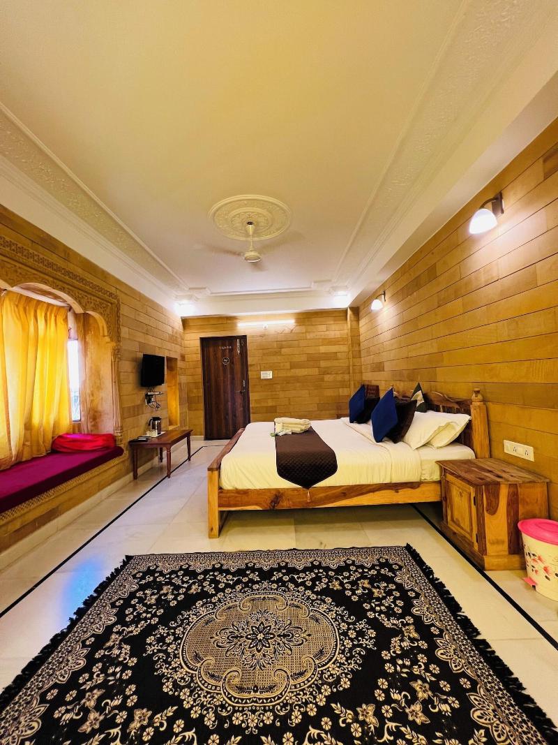 Hotel Garh Villa image