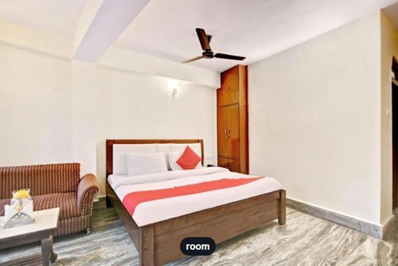 Oak Shade Hotel image