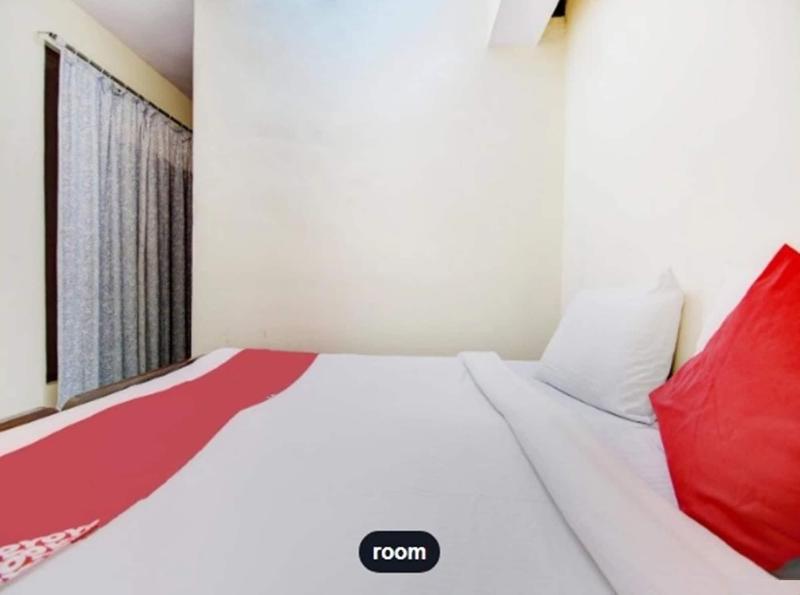 Oak Shade Hotel image