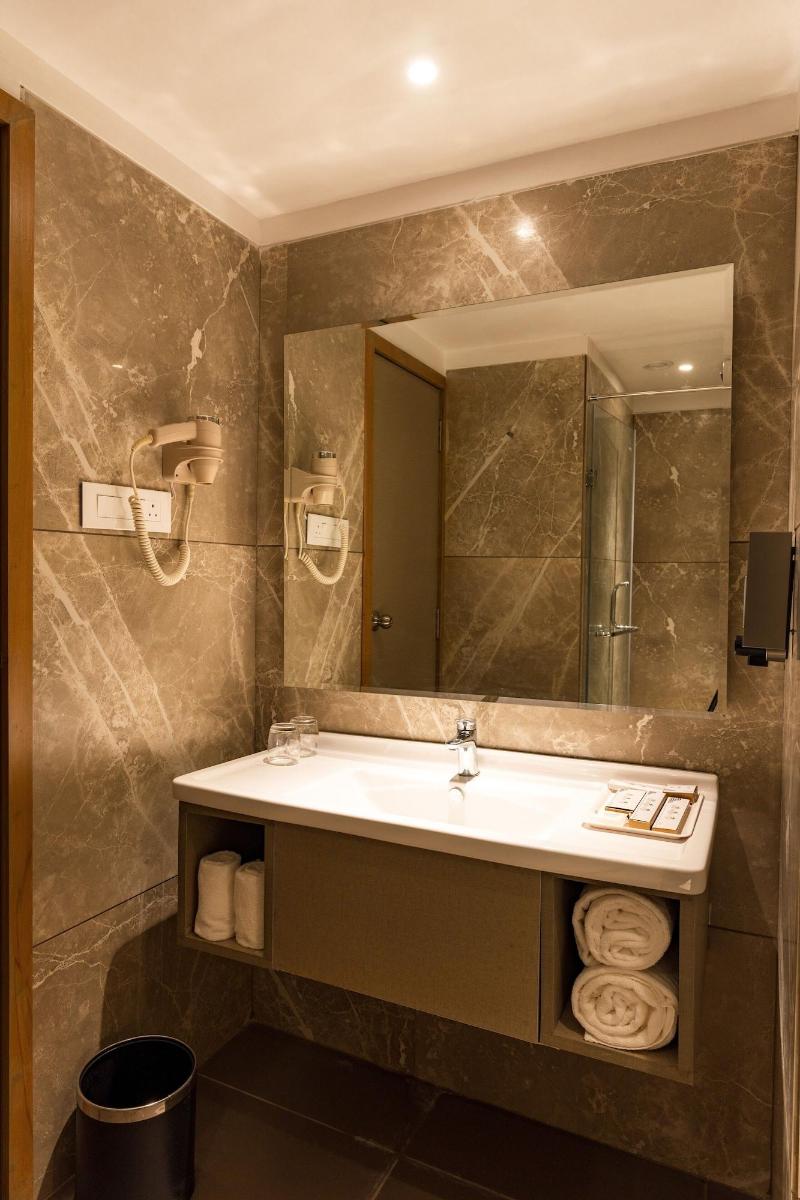 Effotel By Sayaji Bhopal image