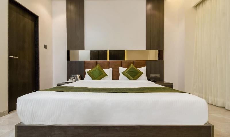 Hotel Oyster Suite image