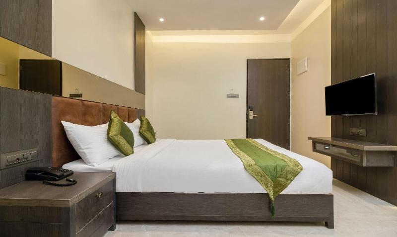 Hotel Oyster Suite image