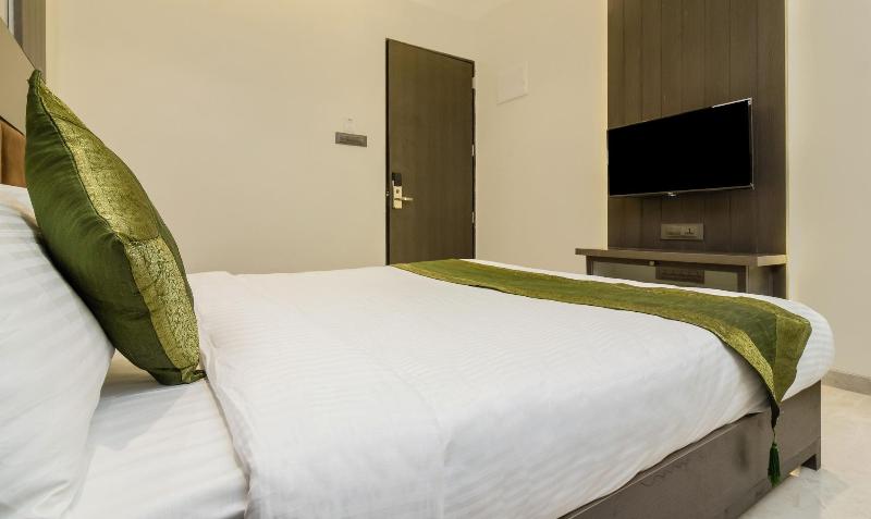 Hotel Oyster Suite image