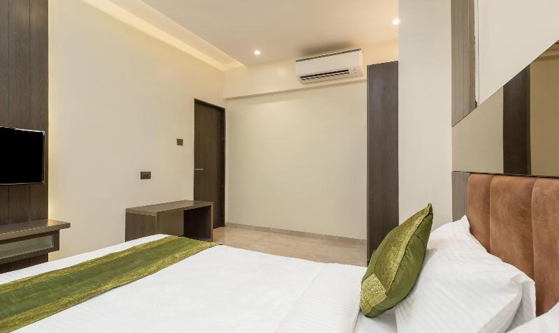 Hotel Oyster Suite image