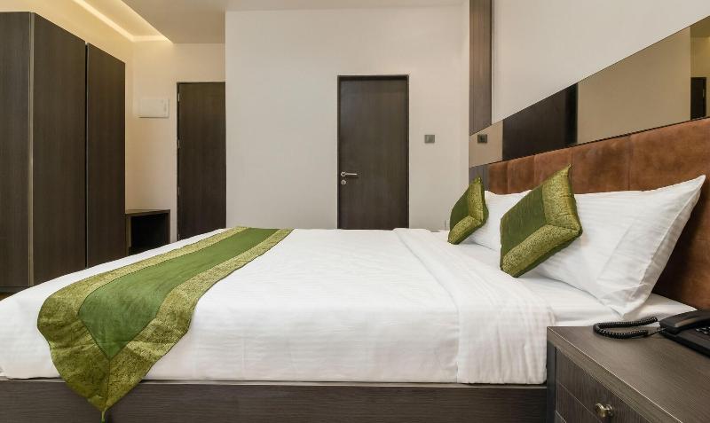 Hotel Oyster Suite image